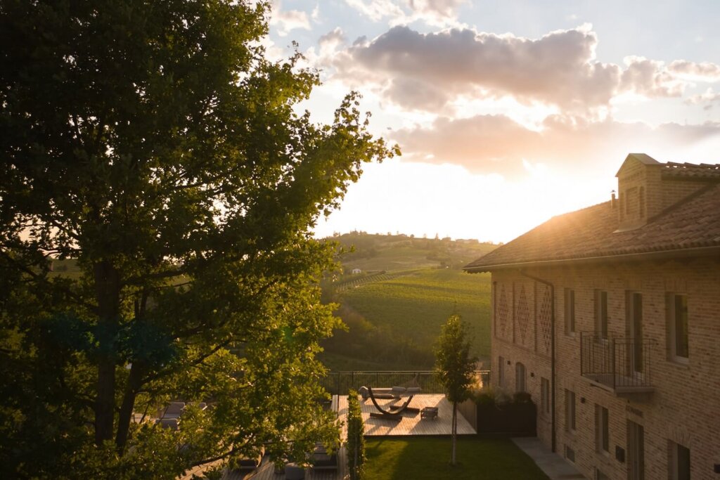 San Valentino, fuga romantica tra Langhe e Monferrato a Le Marne Relais - TRAVEL & SPA Magazine | Rivista di viaggi Le Marne Relais