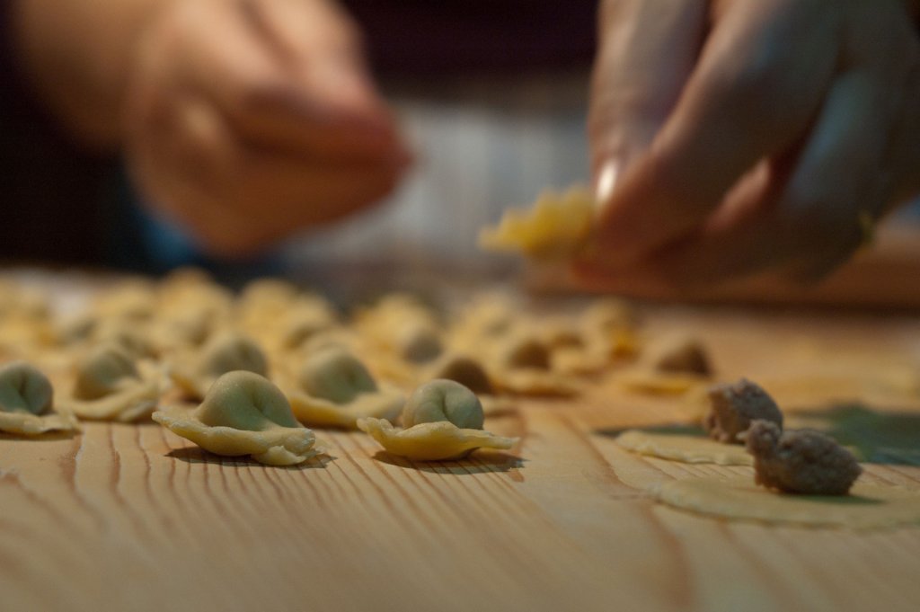 Pasqua in Umbria: tradizione fra Magia, Riti Antichi e Sapori Indimenticabili - TRAVEL & SPA Magazine | Rivista di viaggi Pasqua in Umbria - Gastronomia