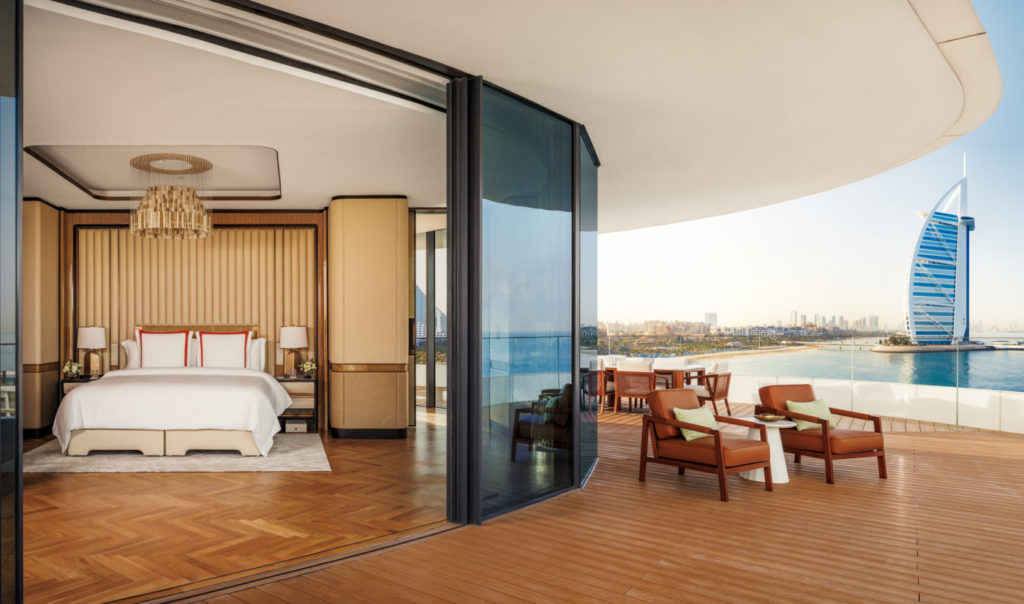 L’ispirazione ai superyacht nel Jumeirah Marsa al Arab di Dubai