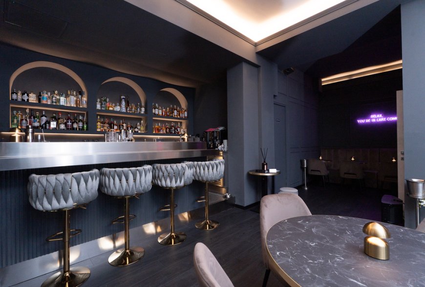 Como: in visita da Silk, l'ultimo cocktail bar aperto in città