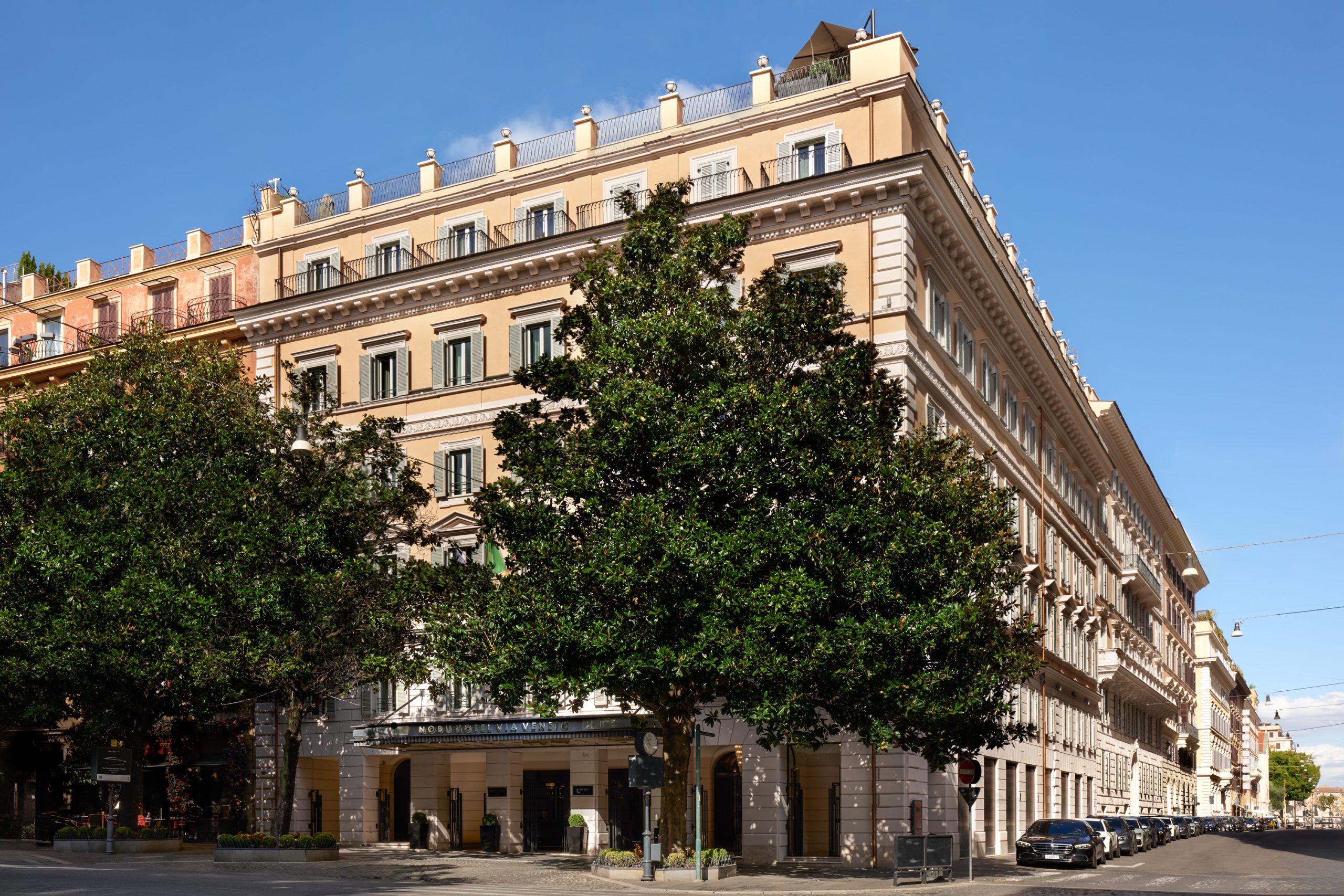 Roma, conto alla rovescia per l’esordio del Nobu: l’8 novembre apre l’hotel di De Niro&co.
