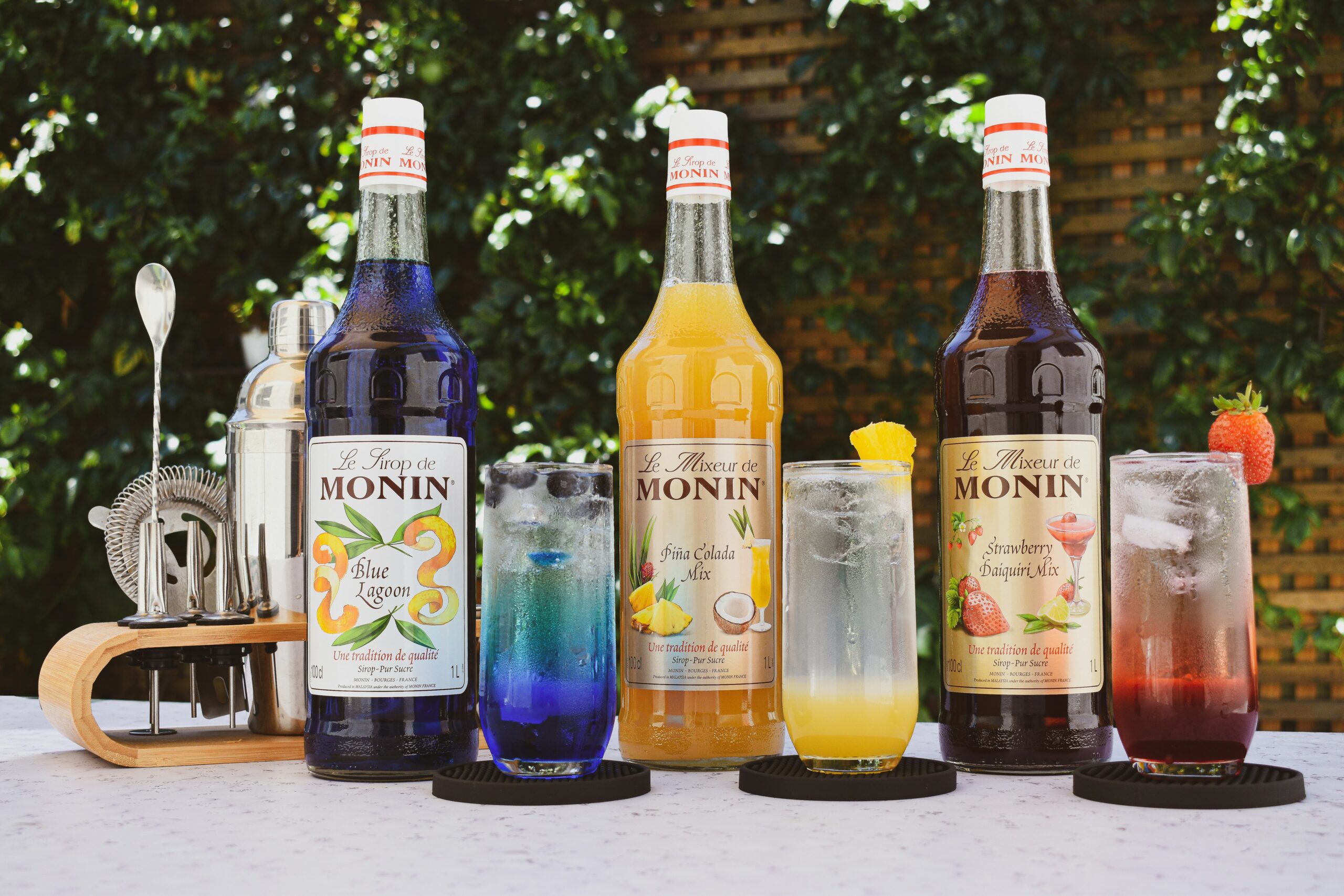 La MONIN Cup 2026 apre le iscrizioni per i bartender italiani con finale a Firenze il 12 maggio.