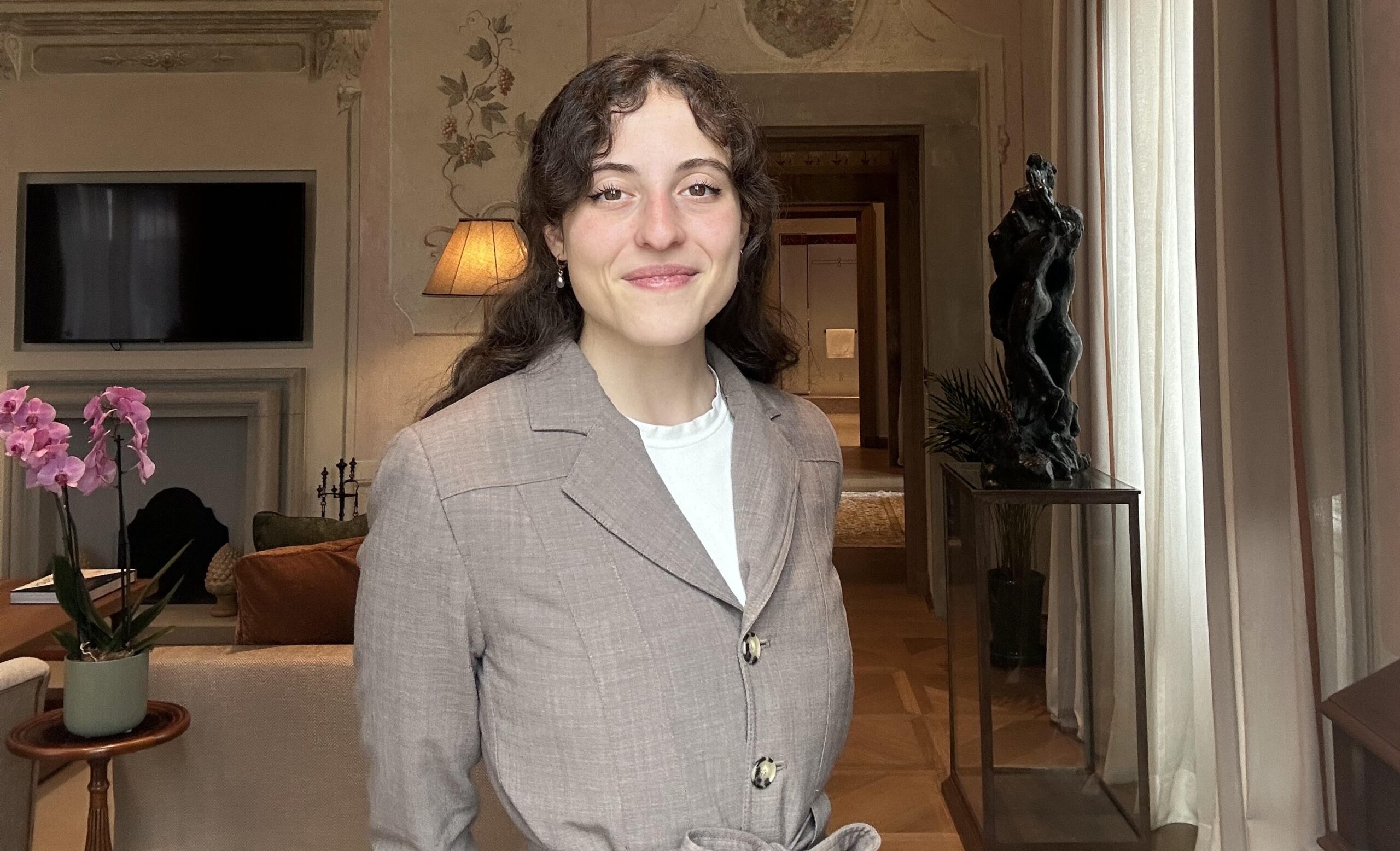 Ilaria De Bortoli, 22 anni, Assunta a Tempo Indeterminato al Collegio alla Querce di Auberge Collection