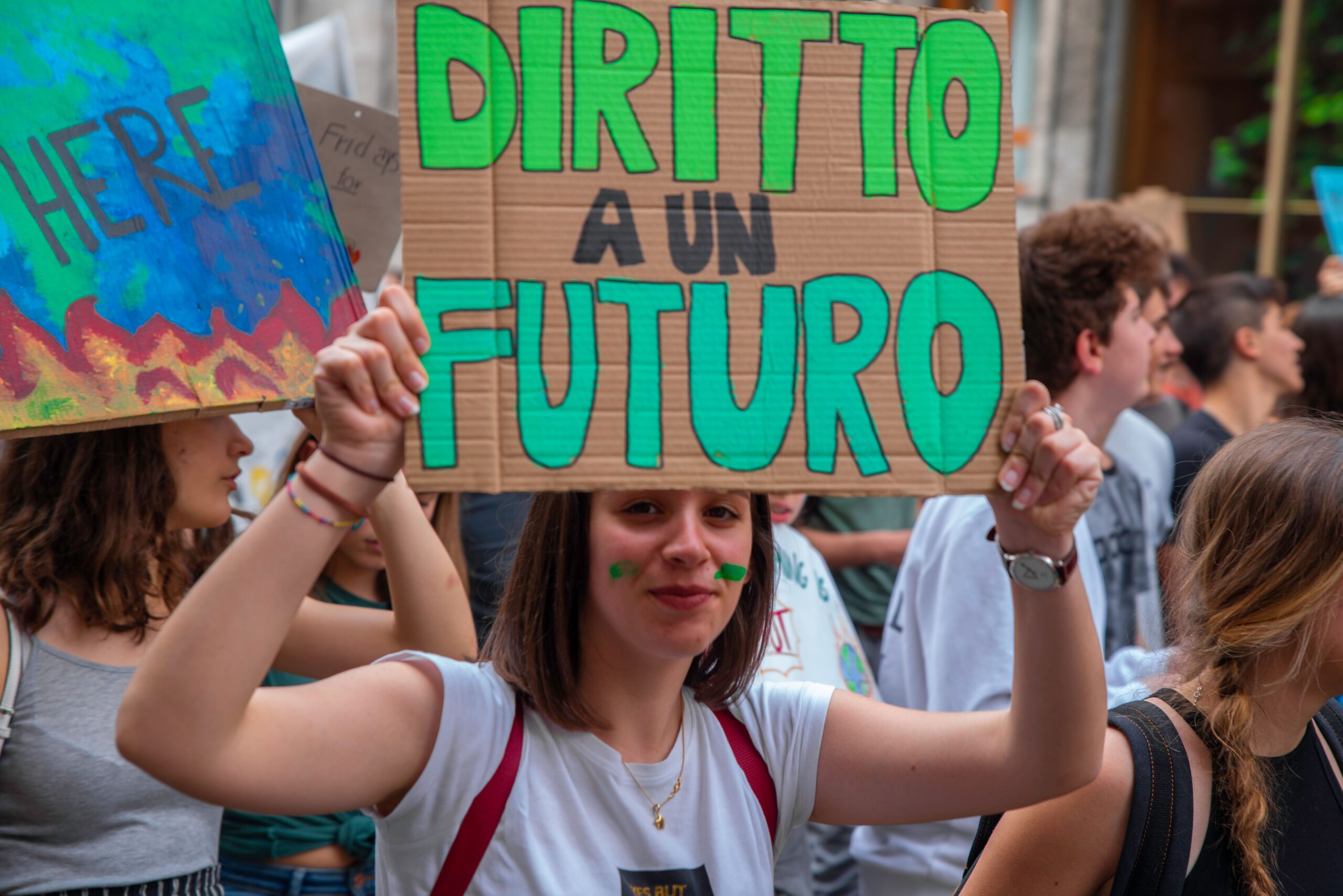 Italia in Testa all'Europa nell'Estate 2026 con Saturazione OTA al 51,2% e Tariffe Medie Competitive