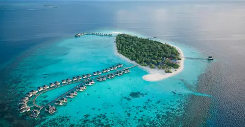 Sporting Vacanze presenta tre resort esclusivi alle Maldive del Sud, con offerte mirate per il mercato italiano.