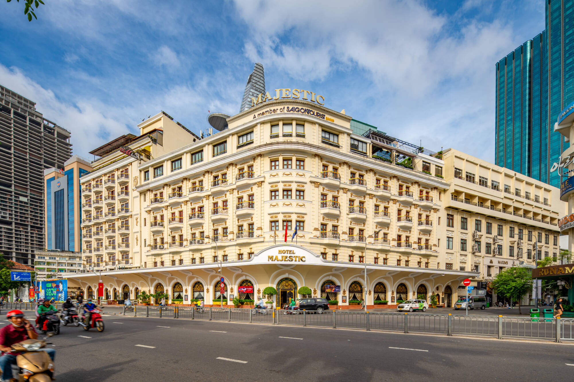 L'Hotel Majestic Saigon si collega ai GDS globali con D-EDGE, raggiungendo oltre 50.000 TMC mondiali.