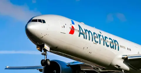 American Airlines ripristina la rotta Barcellona-Charlotte con sei voli settimanali dopo sette anni di sospensione.