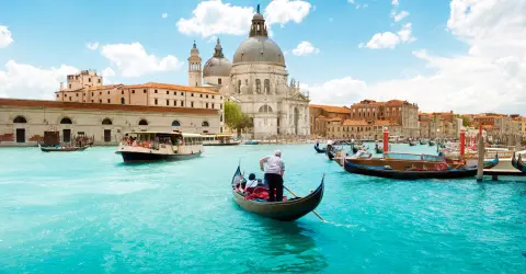 Venezia, il sindaco spinge per il ticket giornaliero fino a 30 euro