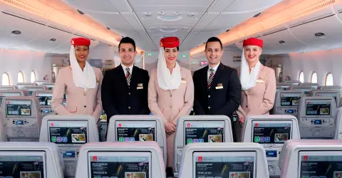 Emirates Avvia Campagna di Reclutamento in Italia per Piloti e Personale di Cabina con Eventi a Milano e Roma